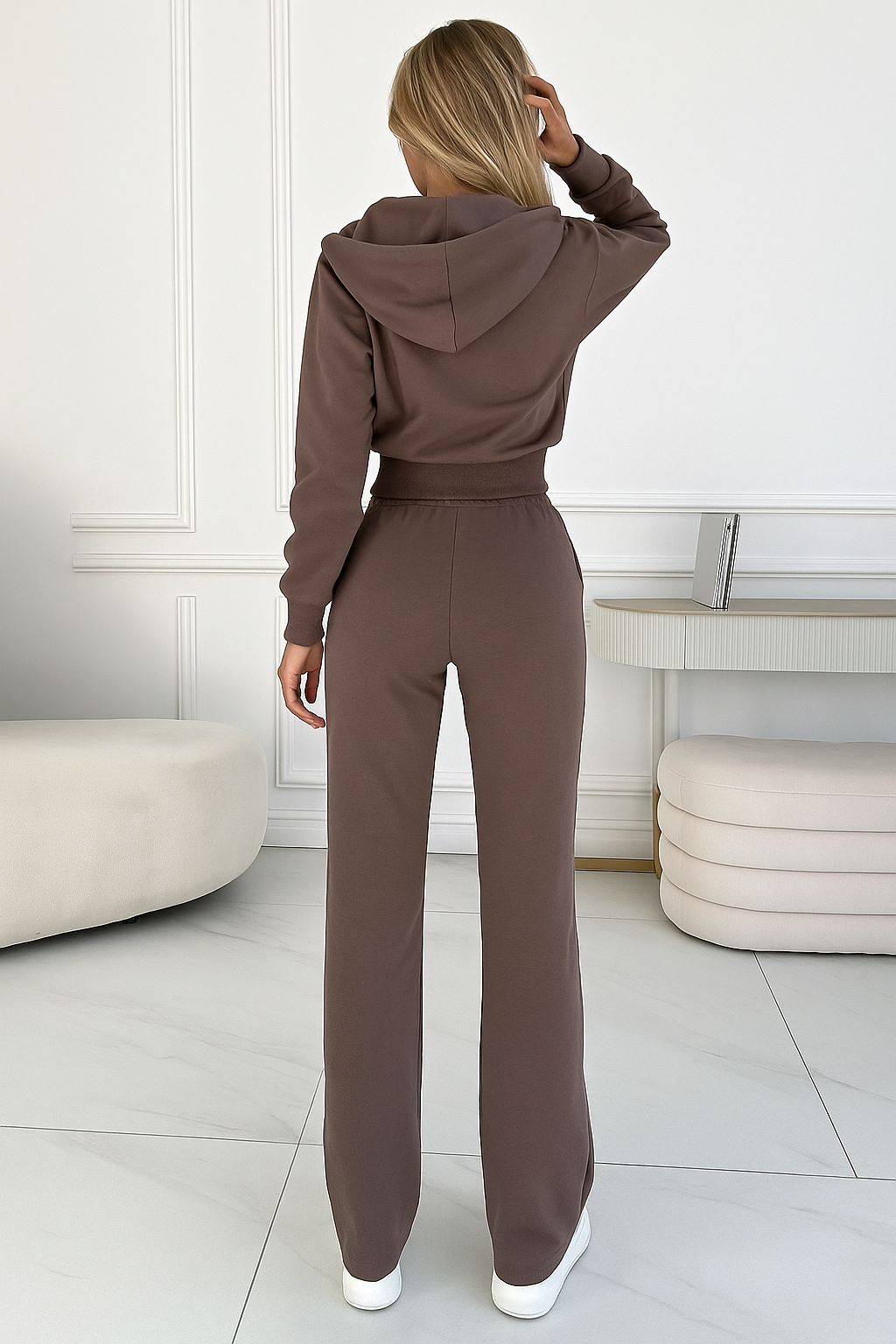 Comfortable Luxury Women's Tracksuit with Zip and Hood