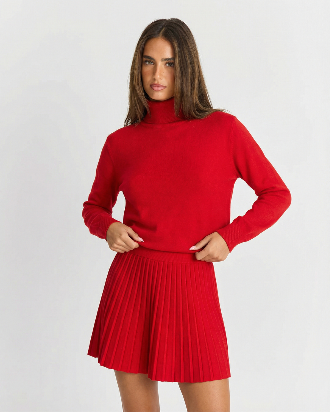 Sleek Women's Turtleneck Sweater And Pleated Shorts Set With Long Sleeve Top